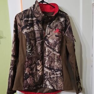 Mossy Oak Realtree Camo Jacket with Olive Panels and Red Accents